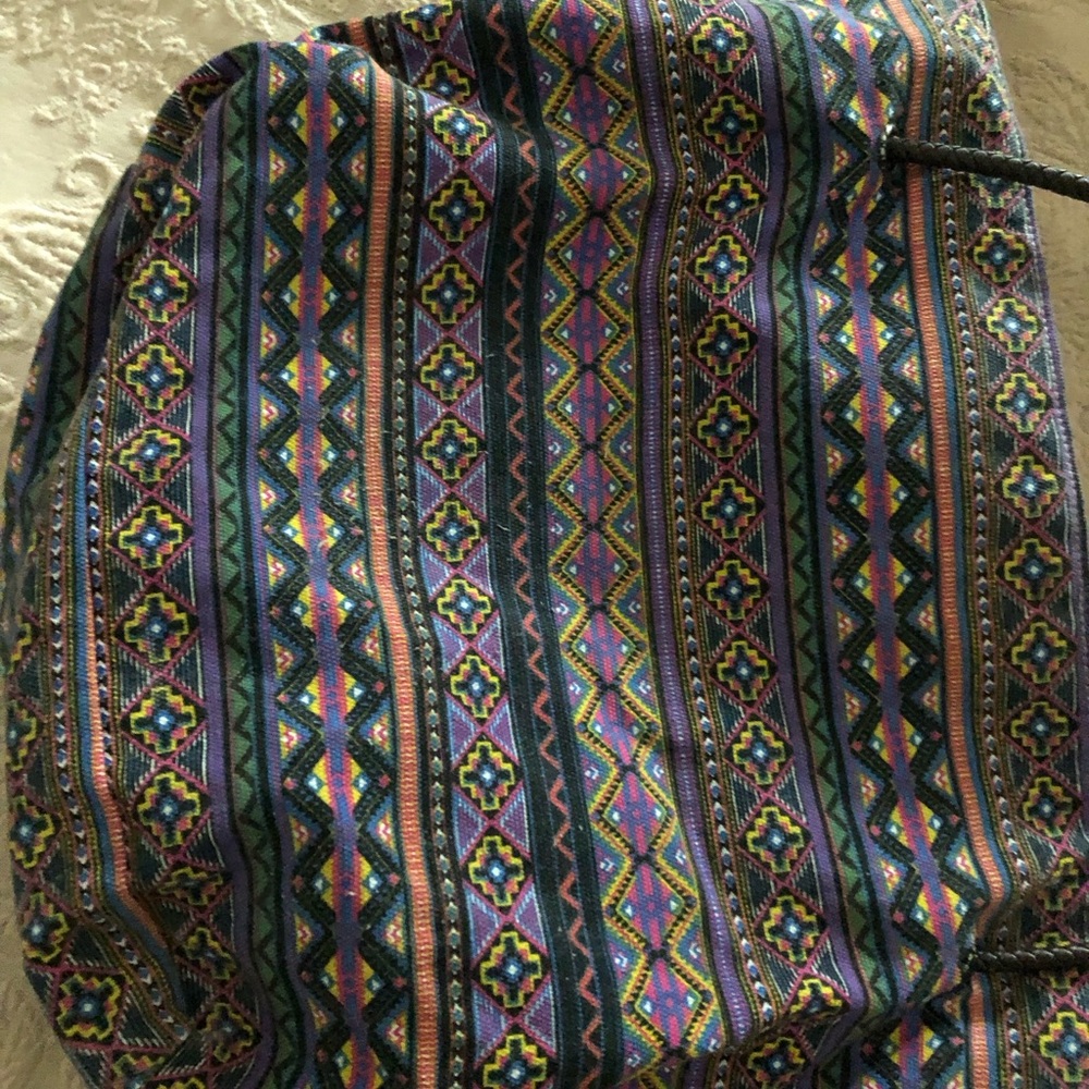 Multicolor Patterned Tote With Zipper - image 6